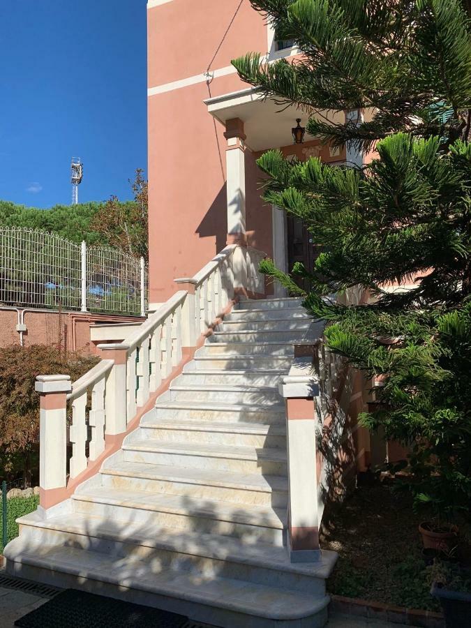 Resort Villa Rosa Maria Savona Exterior foto
